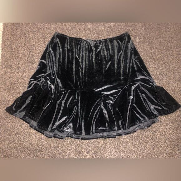 ROW A Godet Pleated Velvet Mini Skirt sz XL NWOT​ - Picture 2 of 6